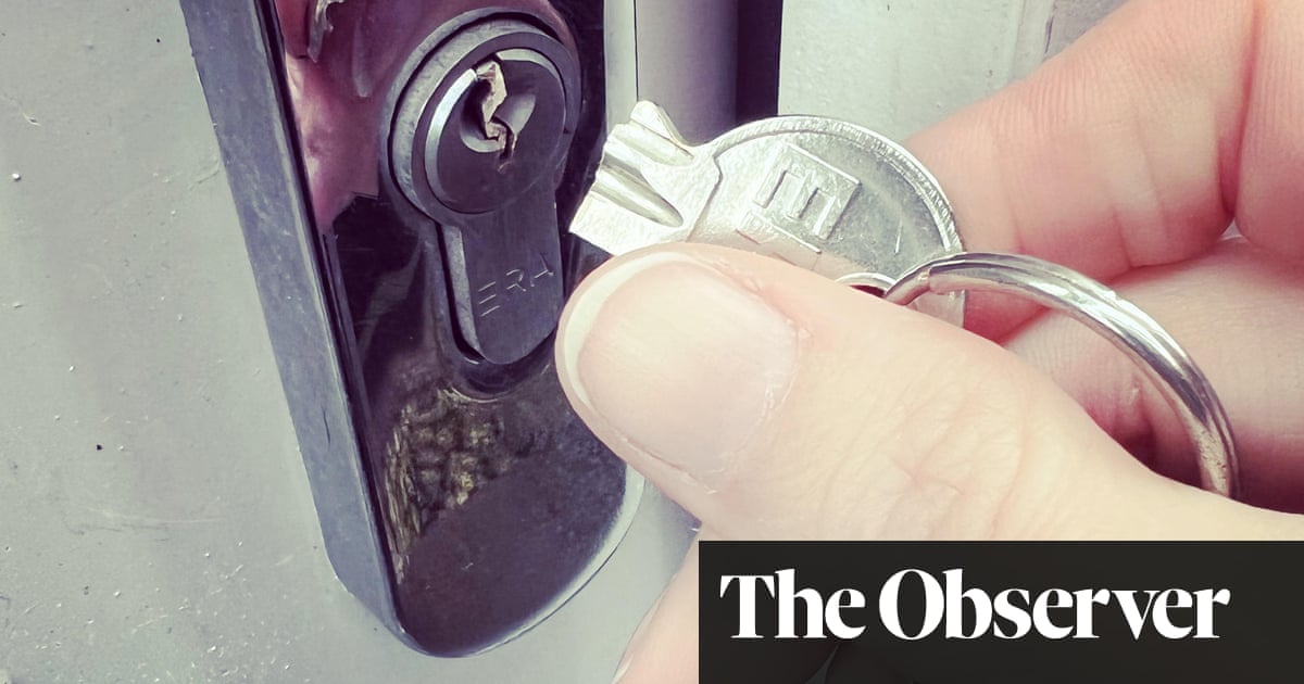 ‘I was charged £1,406 after my key snapped in my door’: how to protect against locksmith fraud | Consumer affairs